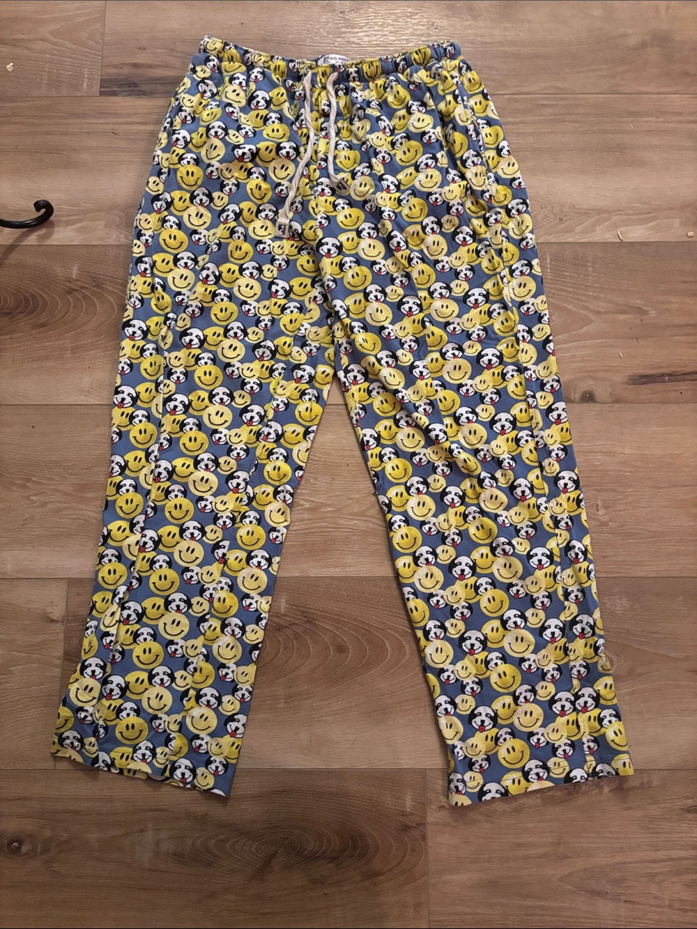 Big Dogs Yellow & Gray Smiley Face Cotton Pants